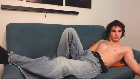 ERICK GRANT online show from February 18, 8:37 pm