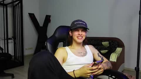 ERICK GRANT online show from September 16, 9:04 pm