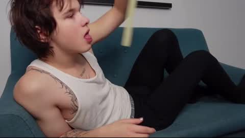 ERICK GRANT online show from January 15, 8:48 pm