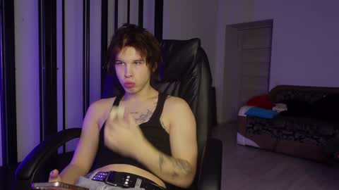 ERICK GRANT online show from January 26, 12:26 am