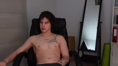 ERICK GRANT online show from February 9, 10:11 pm