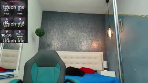   online show from March 24, 3:22 am