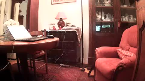 Steph et Eric online show from November 19, 9:53 am