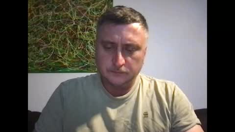 Snapshot of erik_69_69 chatting on October 18, 5:18 pm erik_69_69 online show from October 18, 5:18 pm