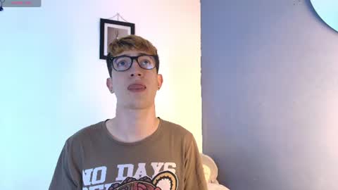 I am Erik online show from July 21, 1:07 am