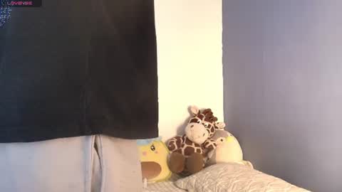 I am Erik online show from July 14, 8:37 pm
