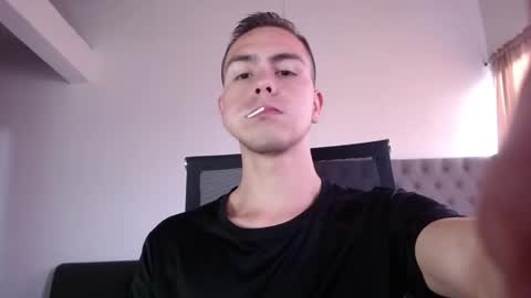 Erik rodriguez online show from February 15, 7:44 pm