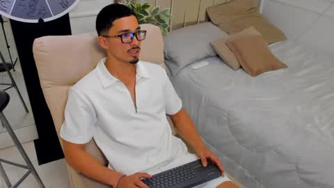 eros_becker_ online show from March 30, 1:28 am