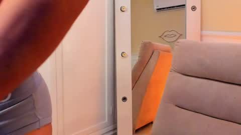 eros_becker_ online show from April 10, 6:20 am