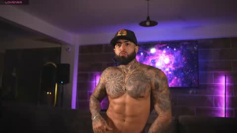 EROS DARK online show from April 1, 3:52 am