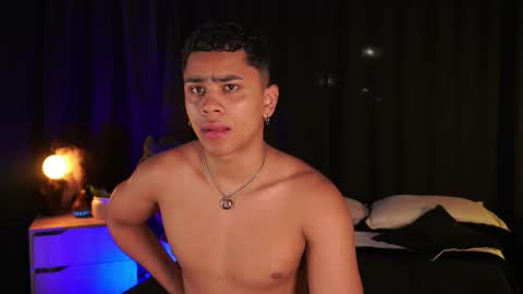 Eros Wild online show from November 2, 1:21 am