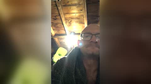 essexguy36_ online show from February 2, 12:20 am