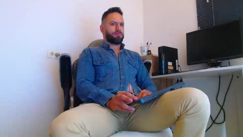 esteban online show from February 23, 2:08 pm