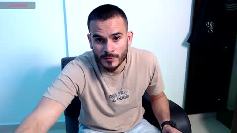 Esteban Fernandez online show from November 10, 6:35 pm