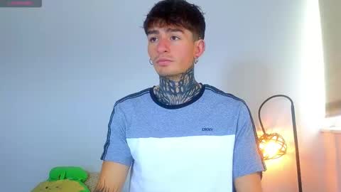 Esteban independent model online show from October 24, 1:46 pm