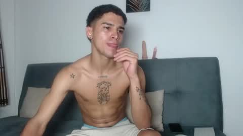 Esteban online show from April 25, 11:02 am