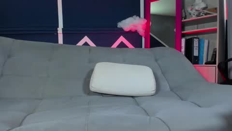 Etham online show from November 21, 2:27 pm