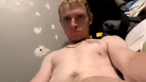 ethanbmx2001 online show from August 8, 12:12 pm