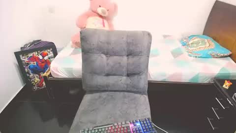 EthanColeeman online show from July 2, 3:23 am