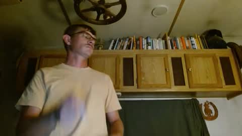 ethansteelexxx2 online show from April 2, 1:58 am