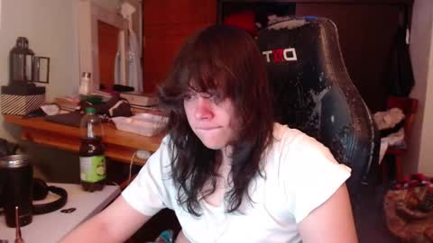 ethereal_thom online show from November 8, 8:28 am