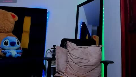 Snapshot of evansstorm01 chatting on September 13, 1:45 pm online show from September 13, 1:45 pm