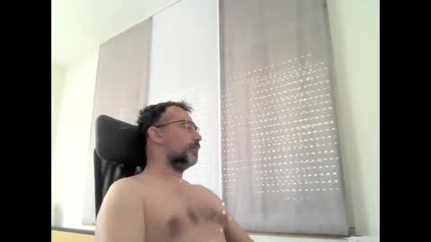 exhibit77 online show from April 16, 6:35 am