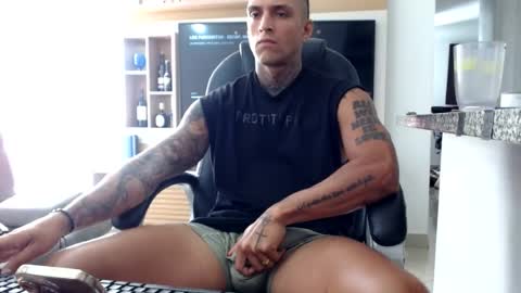 camilo online show from July 28, 12:48 pm