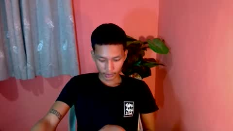 jiann online show from November 18, 3:27 pm