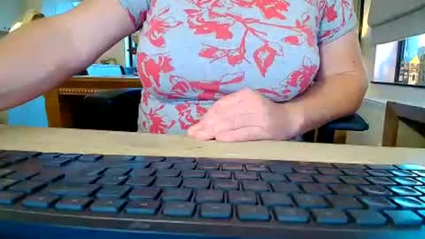 extremestef online show from July 27, 7:43 pm
