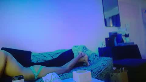 ezdavidluis online show from March 26, 4:55 pm