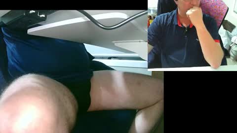 Snapshot of ezondi1 chatting on February 21, 4:26 pm EZONDI online show from February 21, 4:26 pm