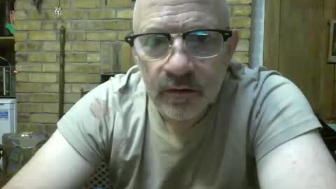 f1zzeek online show from January 31, 9:02 pm