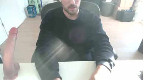 Call me bitch online show from December 4, 1:18 pm