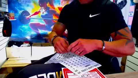 fabxxxl online show from October 24, 8:05 am