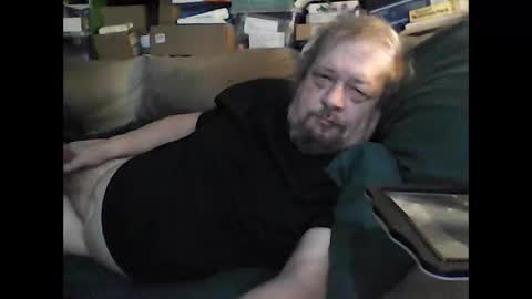 HoneyCumJuice4U online show from October 31, 7:12 am