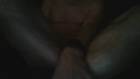 Snapshot of feet_fan69 chatting on December 17, 11:28 am John Buck online show from December 17, 11:28 am