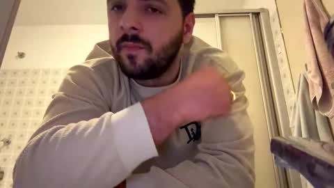 feet_fet online show from January 5, 9:25 pm