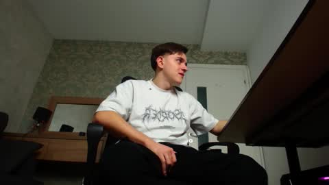 FelixStark online show from November 1, 5:55 am