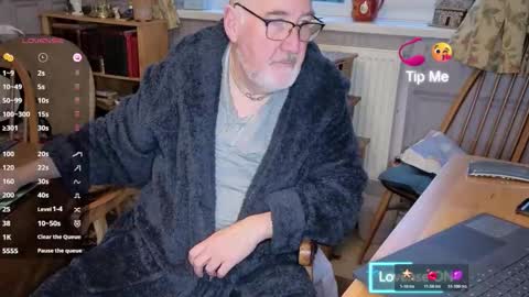 Adam online show from November 19, 7:30 am