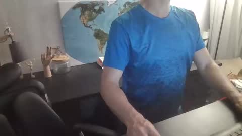 femdomsubby online show from February 18, 11:08 am