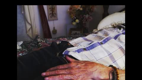 ferra_testarossa online show from December 1, 3:53 am