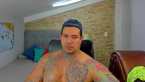 Kamilo online show from January 18, 12:04 pm