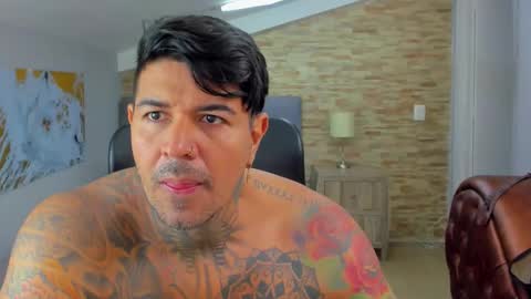 Kamilo online show from December 28, 10:36 am