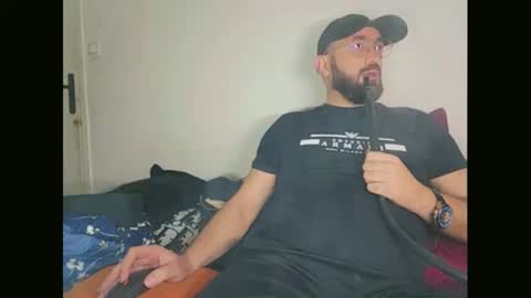 Le prence unconnu online show from February 1, 9:19 pm