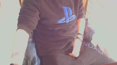 ffys2025 online show from January 12, 12:01 pm