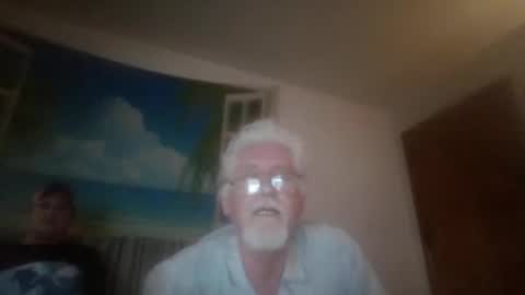 Snapshot of fgwjr chatting on October 24, 10:06 am feegee online show from October 24, 10:06 am