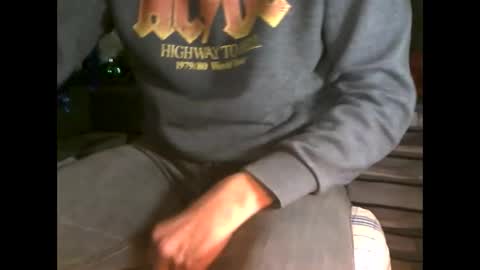 fifi010203 online show from December 9, 12:53 pm