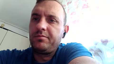 Nick online show from February 11, 2:33 pm