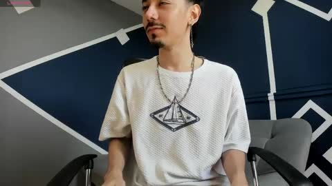 finn_jackson online show from March 13, 7:53 pm